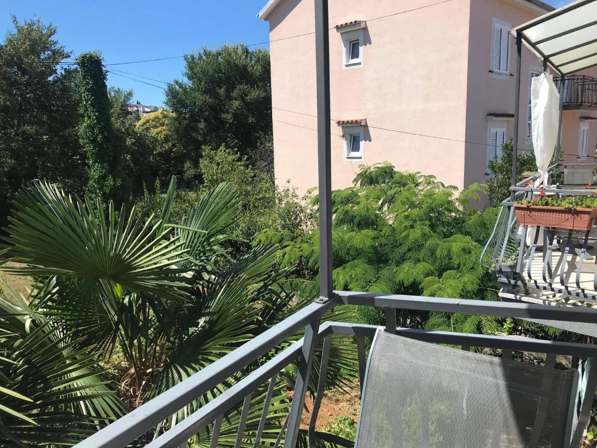 Draga Rooms Njivice Dış mekan fotoğraf