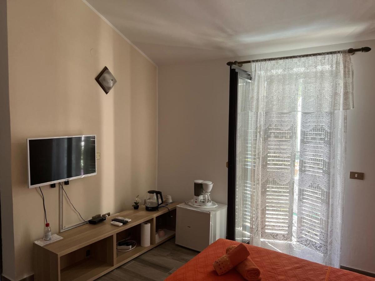 Draga Rooms Njivice Dış mekan fotoğraf