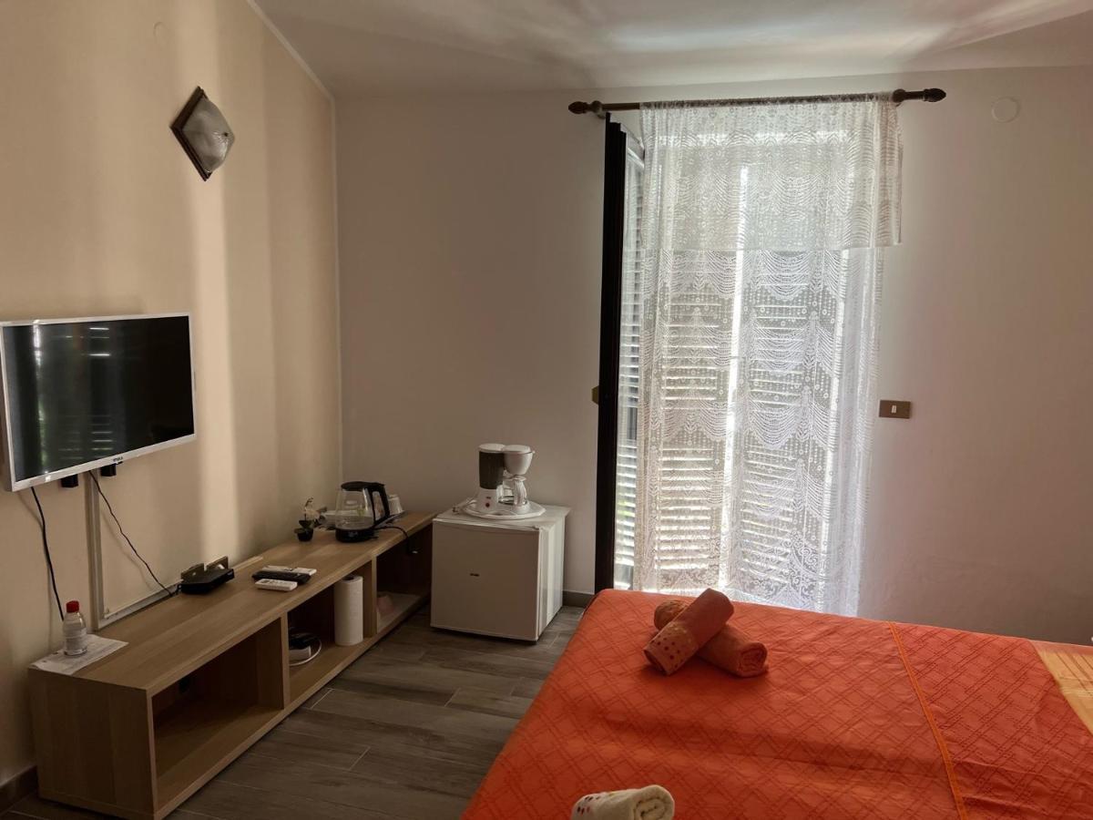 Draga Rooms Njivice Dış mekan fotoğraf